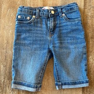 Levi’s Bermuda Jean Short